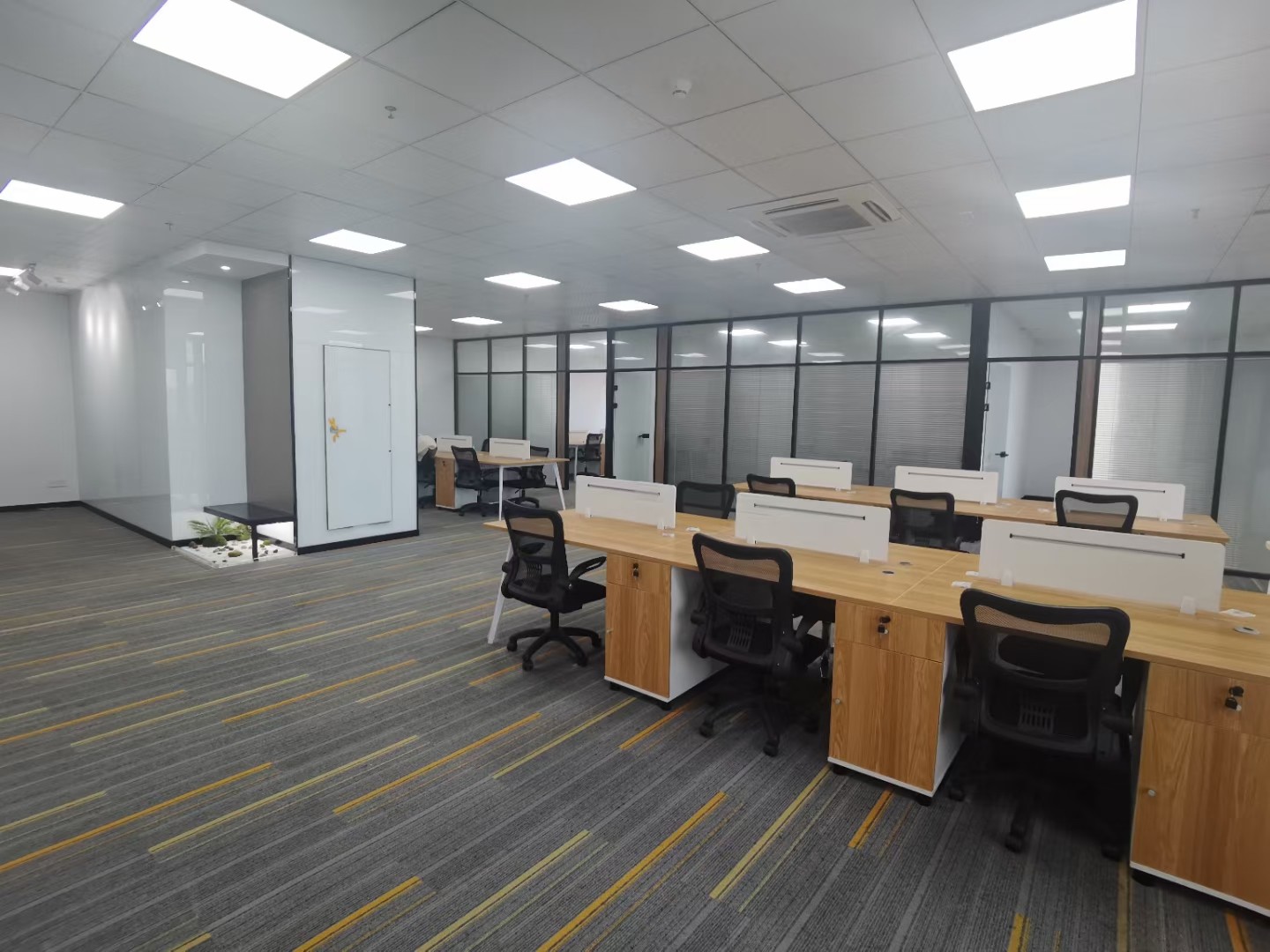 GARNDE 40W,60W,60X60,30X120,60X120,RECESSED LED PANEL LIGHT Suspended Surfaced LED panel light CB CERTIFICATE OFFICE LIGHTING GENERAL LIGHTING PROJECT LED panel light manufacturer 003.jpg